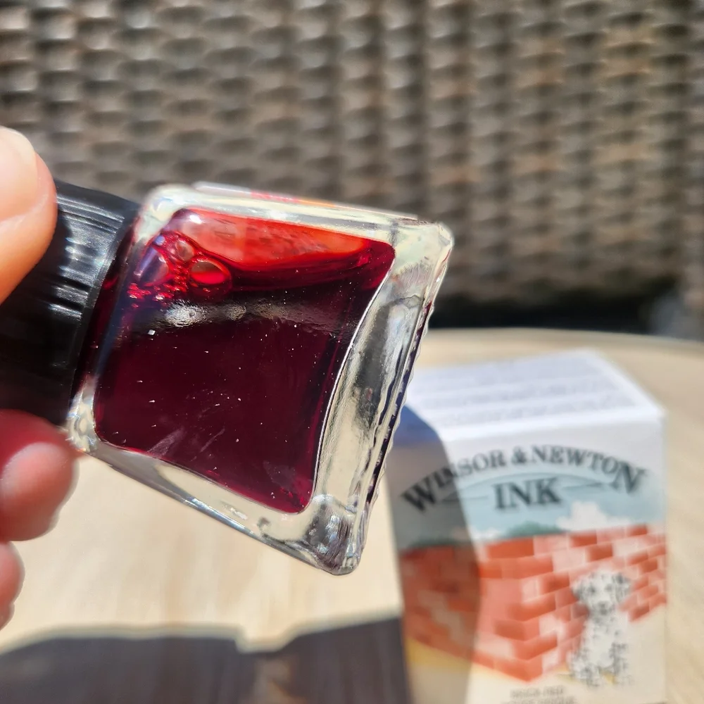 Winsor & Newton Drawing Ink 14ml Bottle Brick Red Shimmer NEW Art Supplies Can b